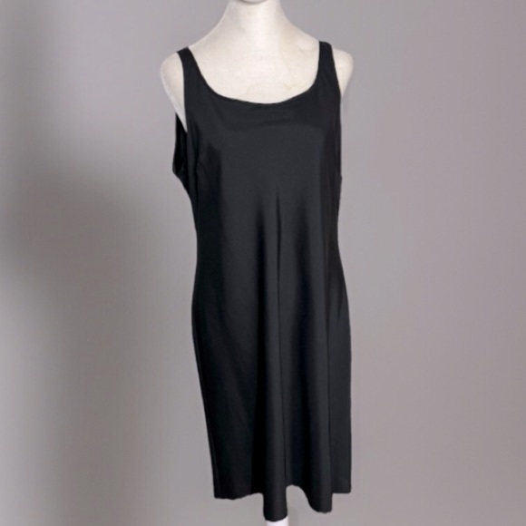 Women’s Lafayette 148 Black Dress With Floral Overlay, Size Medium - Picture 7 of 13